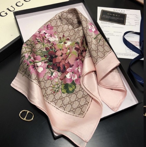 Silk 50x50CM Multi-Colored Fashion Scarf