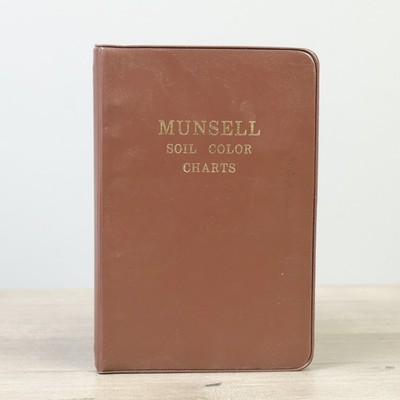 Vintage 1975 Munsell Soil Color Charts 7 Charts Science Agriculture Book GUC