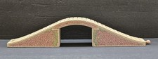 2000 Learning Curve Britt Allcroft Wooden Thomas Train Arched Stone Bridge