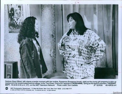 1993 Two Down One To Go Episode Roseanne Barr Sara Gilbert On Abc Tv Photo 7x9