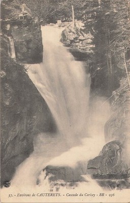 Ca. Cotterêts, Kirschwasserfall 427497