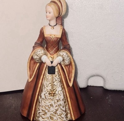 Lenox  Anne  Great Fashions of History Tudor Porcelain Figurine 6  w Box