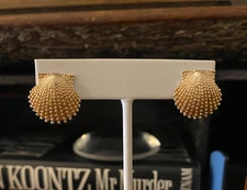Gold Vermeil Knobby Scallop Shell Pierced Earrings 14K Posts Signed