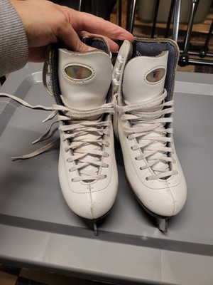 Youth Figure Skates Riddell Size 3 Boys Girls
