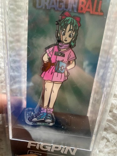 FigPin Dragon Ball Bulma #553 3.25" Pin - Picture 4 of 5