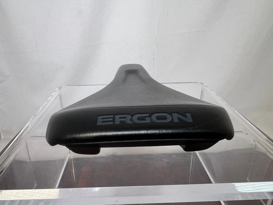 Ergon SMR3-M 碳纤维导轨鞍座超薄 V-Flex 结构碳复合材料 — 第 3/4 张图片