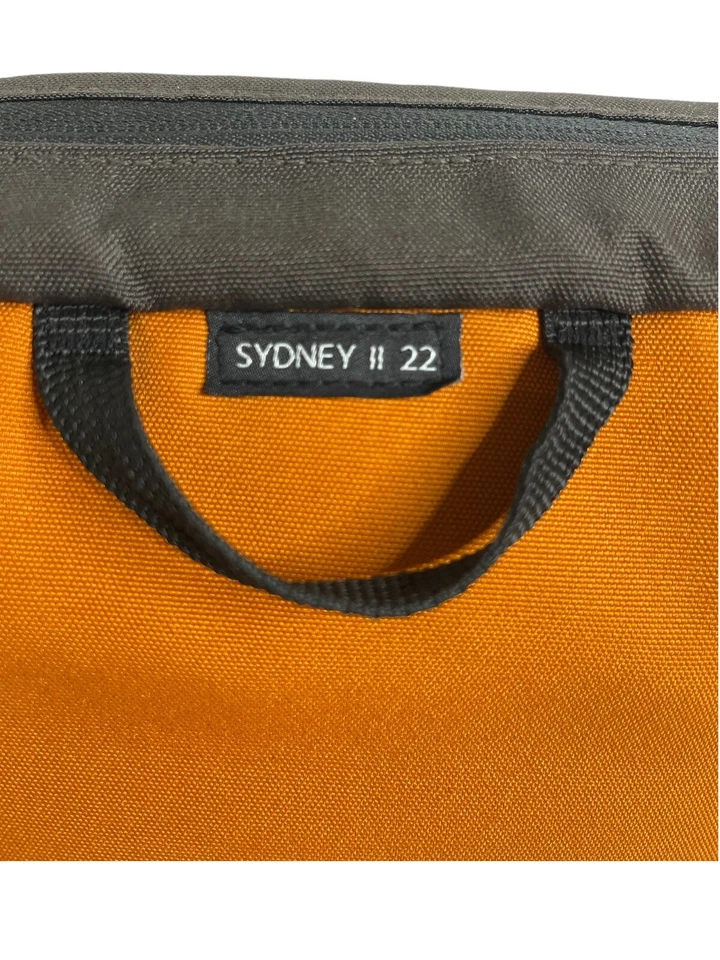 Vanguard USA Sydney II 22 Estuche para Cámara Soporte 14" W x 9" H Marrón, Óxido y Negro Foto 3 de 4