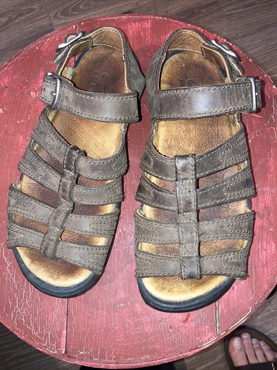 Brown sales nike sandals