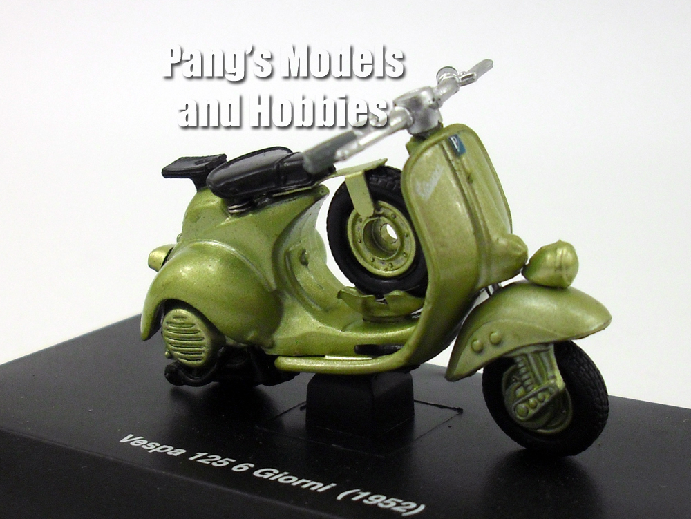 Vespa 125 6 Giorni (1952) 1/32 Scale Die-cast Metal Model by