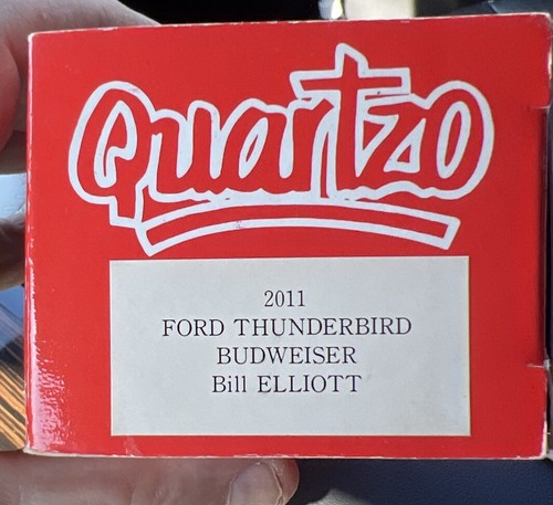 Quartzo 2011 #11 Bill Elliot Budweiser Ford Thunderbird "New Original Box" 1:43 - Picture 5 of 9