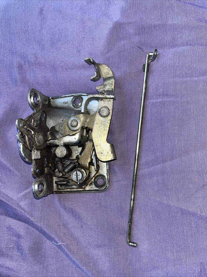 72-89 梅赛德斯 R107 380SL 450SLC 380SLC 左侧门锁闩锁执行器 原始设备制造商 — 第 2/2 张图片