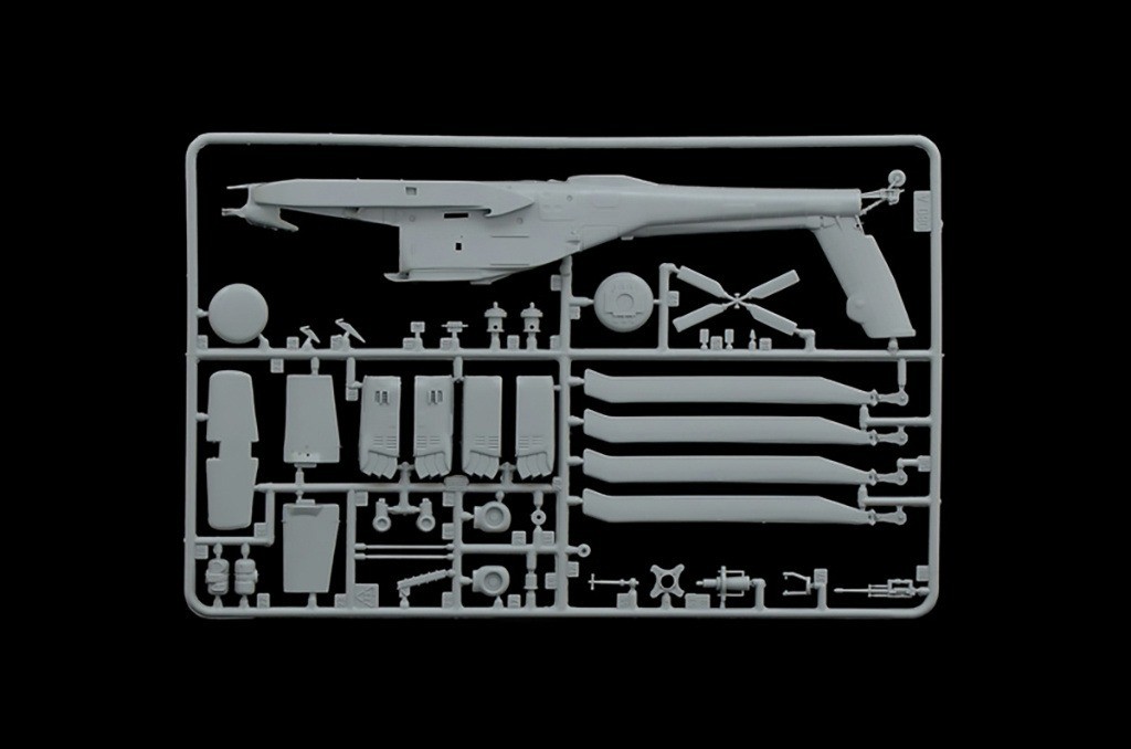Italeri AH-64 D APACHE LONGBOW Plastic Model Kit