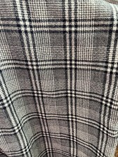 WARM soft ex lg wool blk wh plaid blanket throw shawl light weight vint fringe
