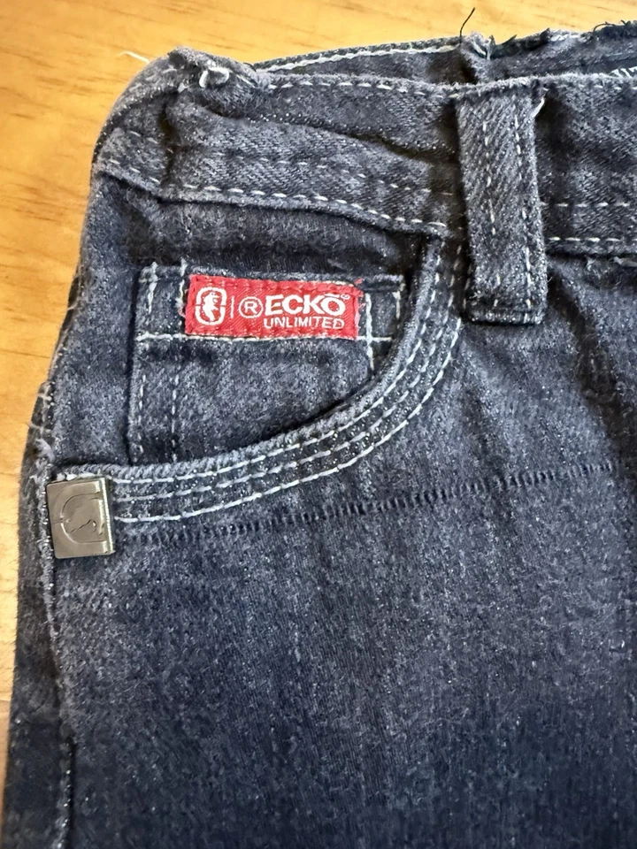 De colección Y2K Ecko Unltd 2T Conjunto de Niño Pequeño Rojo Polar y Negro Jeans Urbano Ropa de Calle Foto 4 de 4