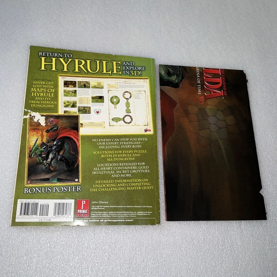 The Legend of Zelda Ocarina of Time 3D official game guide with poster Gc Used - Image 2 of 4