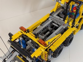 LEGO Technic 8053 Mobile Crane Complete w/ Instructions & 8293 Power Functions