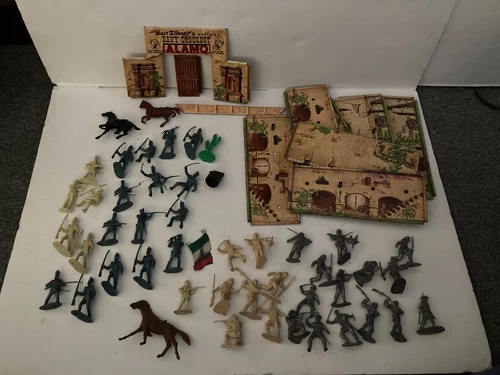 Vintage Original PARTIAL  1962 MARX THE ALAMO PLAYSET #3453  no box