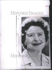 1953 Press Photo Mrs. Lester B. Pearson - DFPC56179