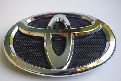 NEW 2007-2009 TOYOTA CAMRY HOOD GRILL BLACK /& CHROME GRILLE EMBLEM 75311-06060