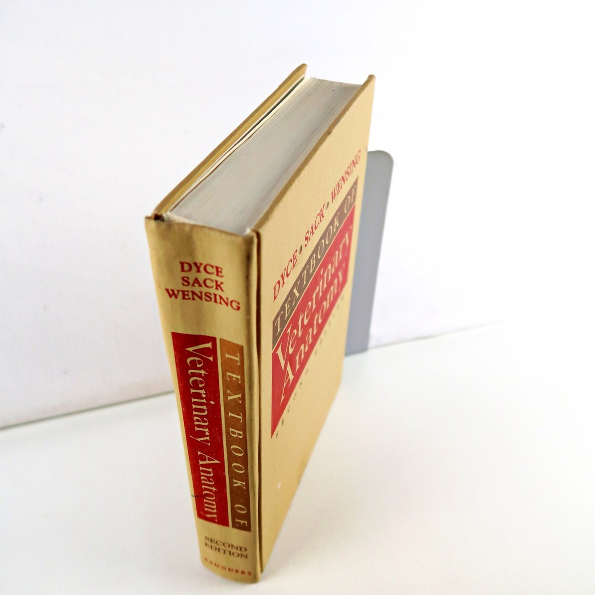Textbook of Veterinary Anatomy 2nd Edition by Dyce Sack Wensing HB