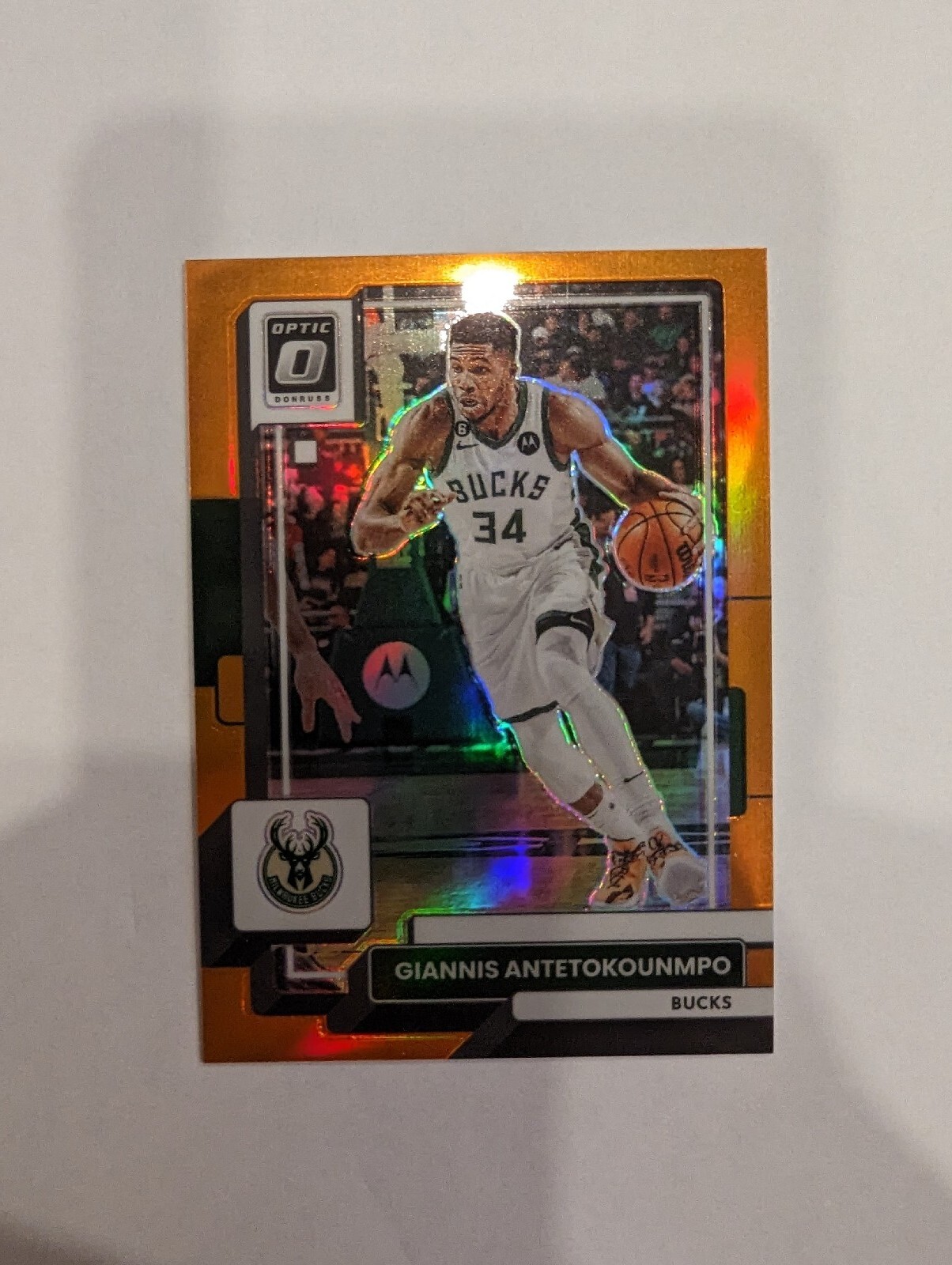 2022-23 Panini Donruss Optic NBA #75 Giannis Antetokounmpo Orange Prizm SP /199