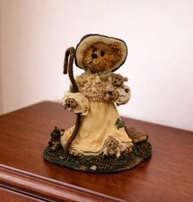 Boyds Bears "Lil' Bear Peep...Got Sheep" Classic Beary Tales Series No. 3