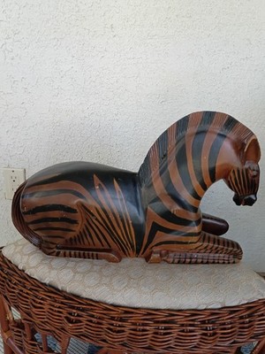 Vintage Arthur Court Designs Wooden Kneeling Zebra   VERY RARE!