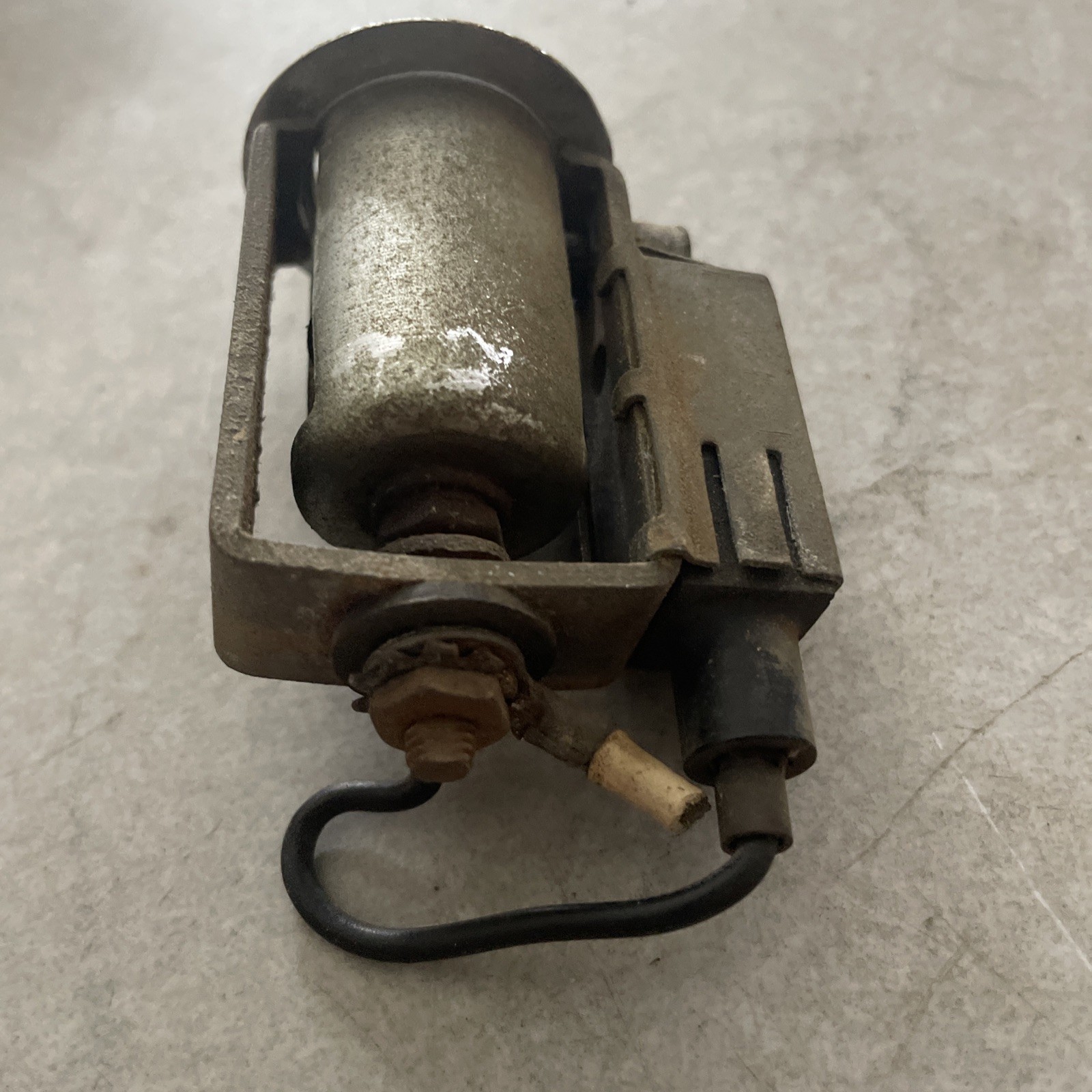 Ferrari 250 Gte Cigar Lighter Receiver