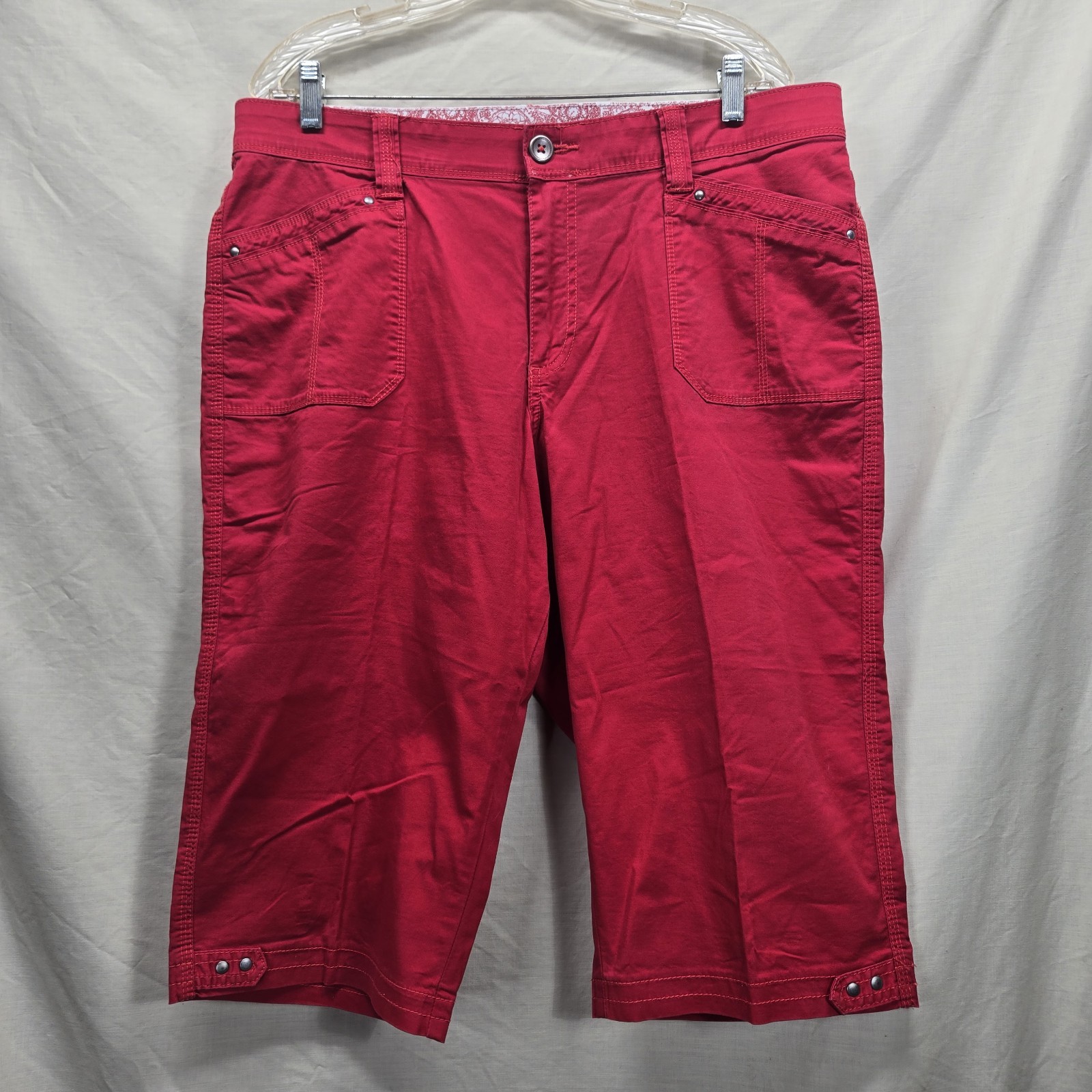 Lee Comfort Waistband Red Cargo Capri Pants Women's Size 16 Stretch Casual