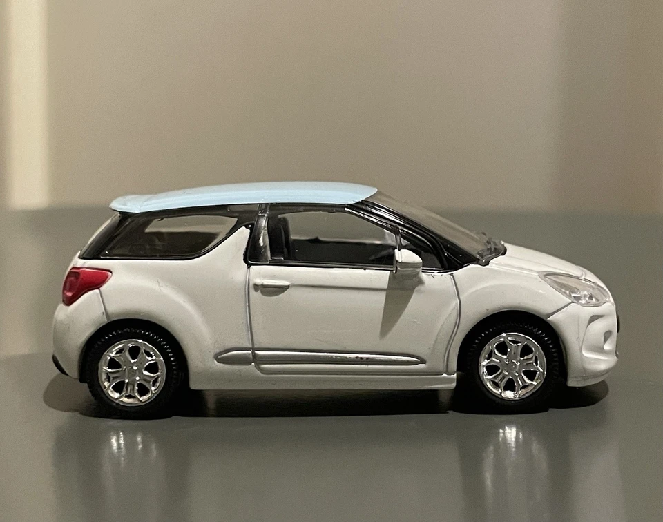 Modellino Norev Citroen ds3 2009 DS 3 Bianco 1/64 1:64 3 inches Nuovo Senza - Immagine 3 di 4