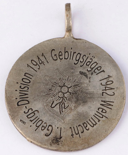 WW2 GERMAN 1ST MOUNTAIN DIVISION EDELWEISS 1941/42 SP BRONZE DRGM MARKED PENDANT