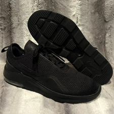 Nike Air Max Motion 2 Triple Black Running Atheltic Shoes Men's Sz 9 A00266-004