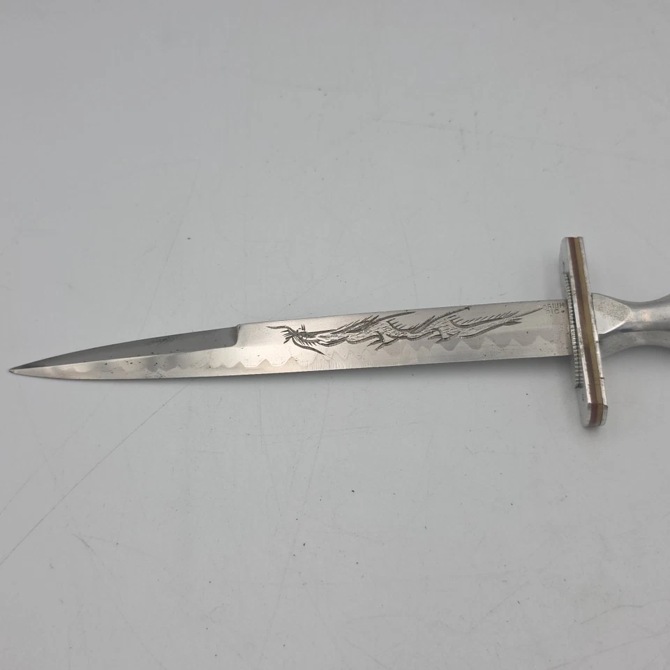 Cuchillo daga vintage Korium Japón hoja ornamentada rosa/rojo agarre dragón 10" Foto 3 de 4