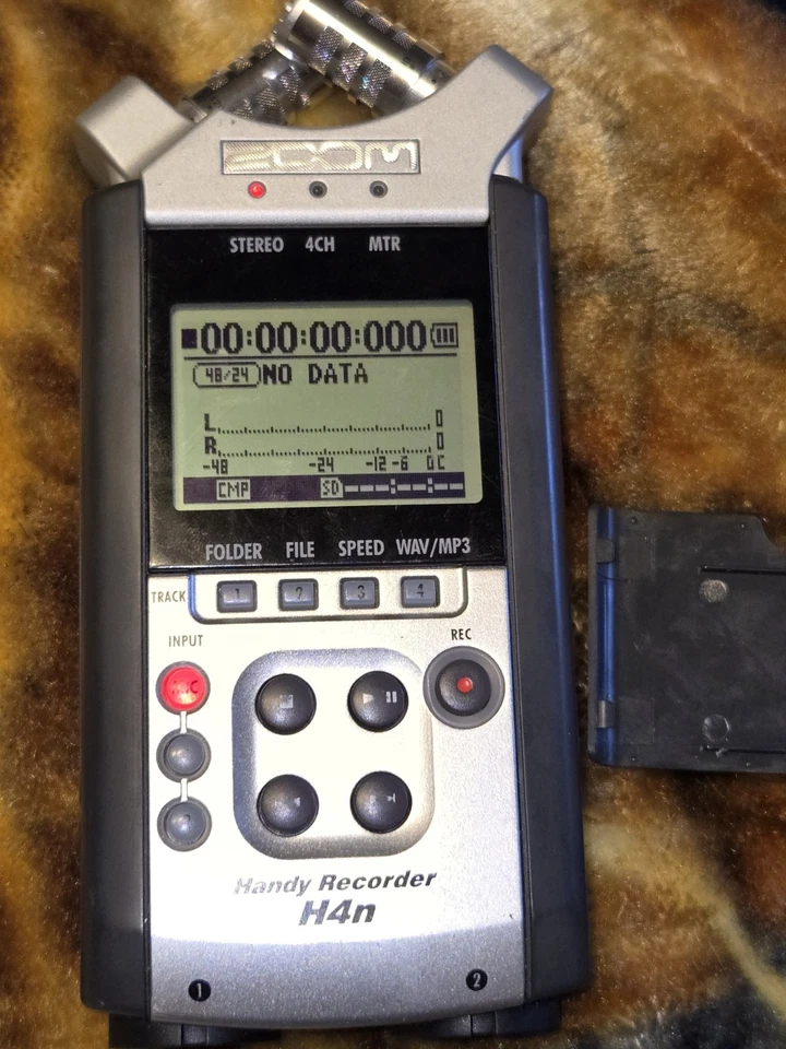 Zoom H4n Pro tragbarer digitaler Recorder mit Tasche