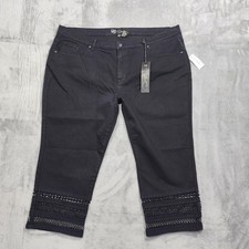 NEW DG2 Diane Gilman Jeans Womens 24PW PETITE Black High Rise Capri Crochet Lace