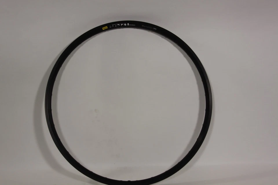 Mavic EN321 Disc Rim 650b/27.5 32H Black 584X21 MV15 - Image 2 of 2