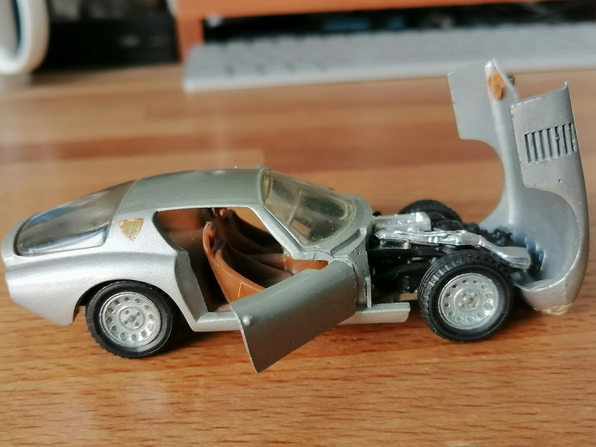 Cobi ALFA ROMEO /24606/ GULIA QUADRIFOGLIO POLIZIA100 avec