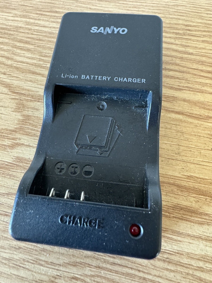 SANYO VAR-L20NI Digital Camera Battery Charger ***GENUINE SANYO