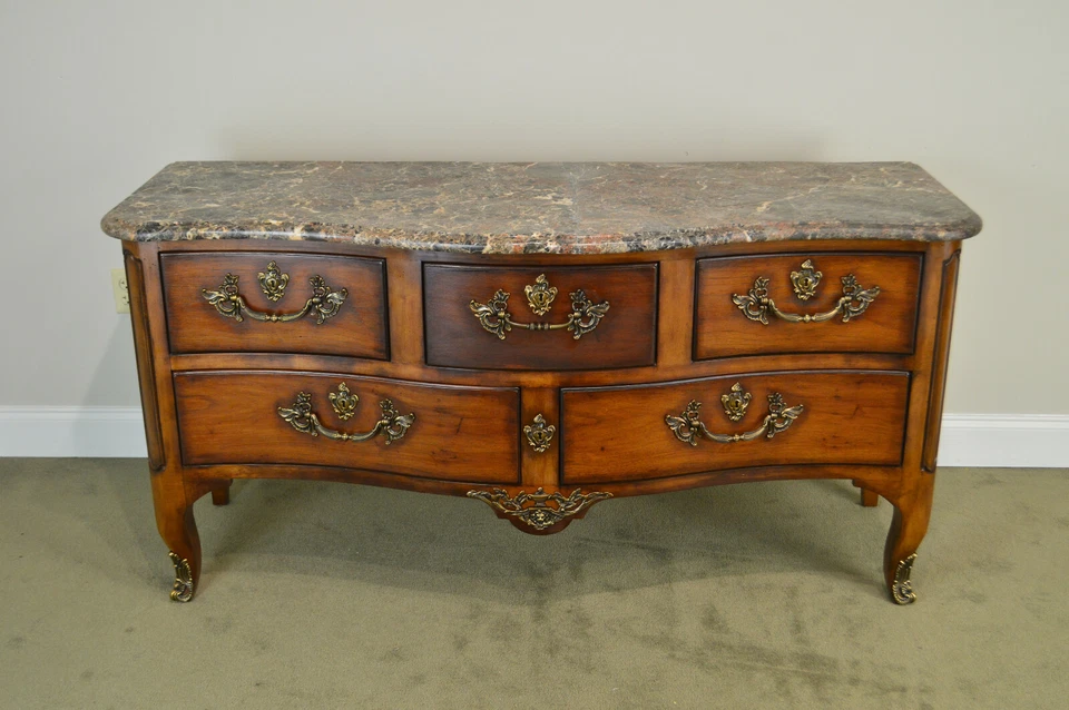 Cómoda grande estilo Luis XV francés Henredon de mármol Foto 2 de 4