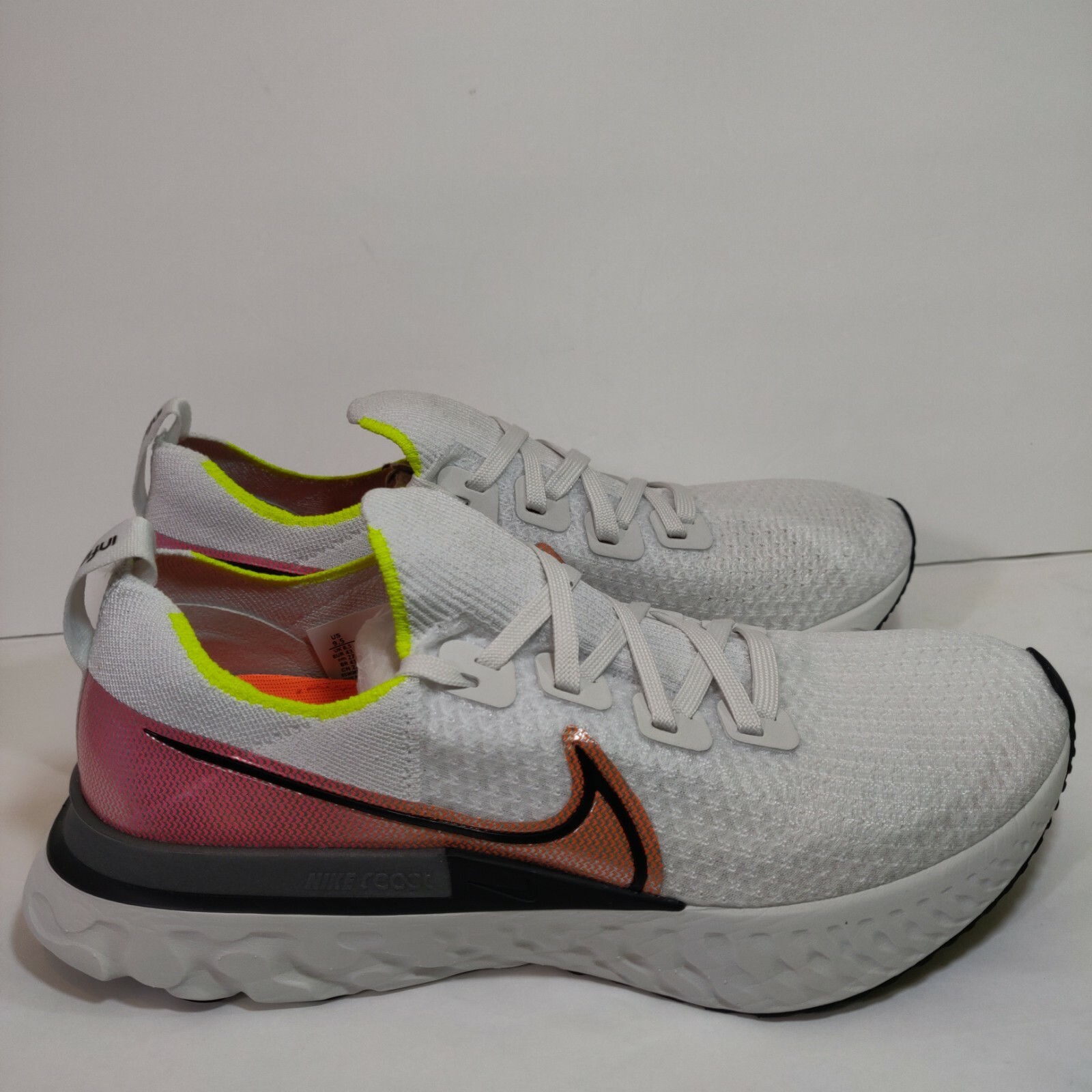 nike react pink mens