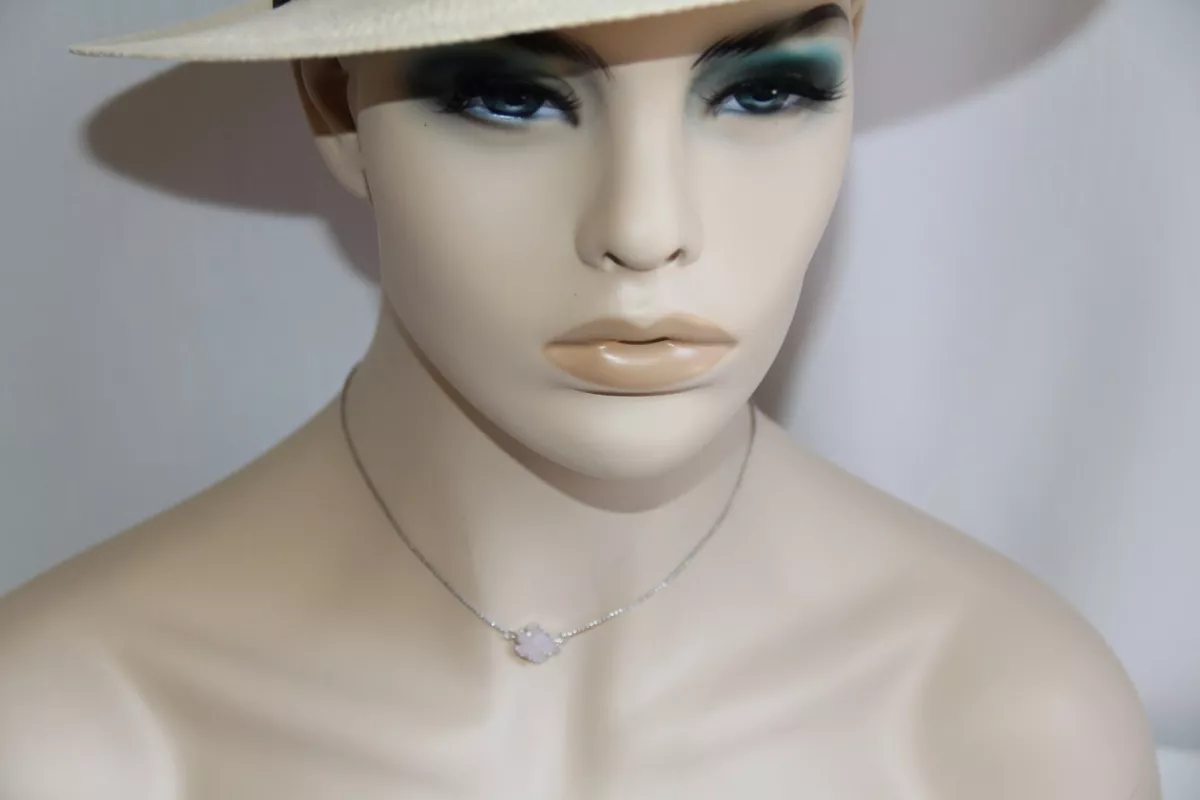 Light pink kendra online scott necklace