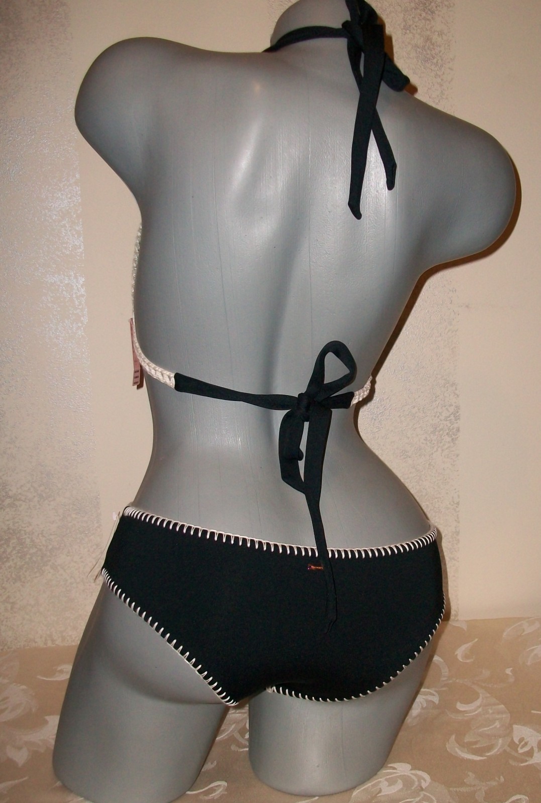 Picture 4 of 5