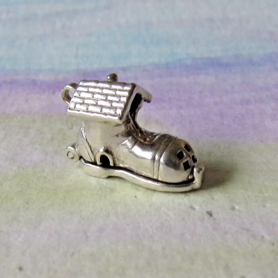 Nuvo silver charms sale