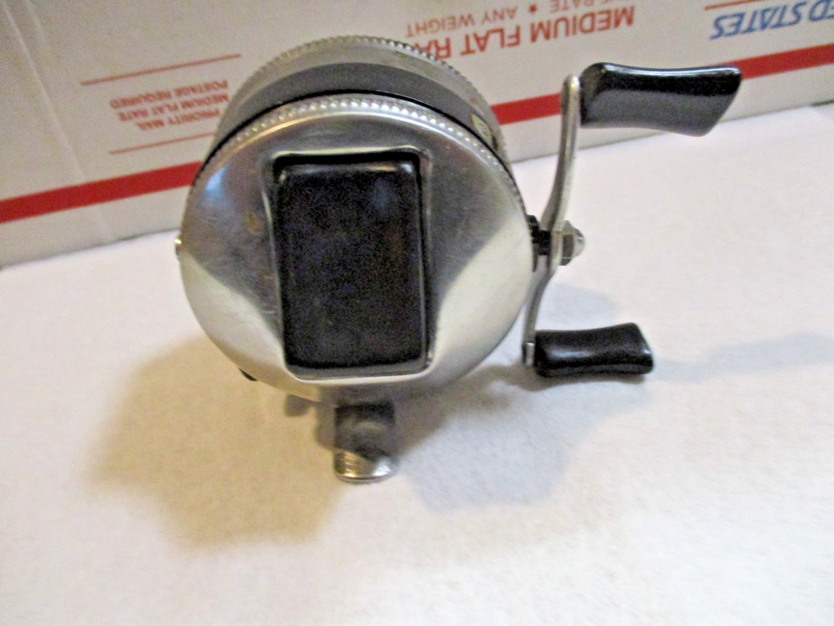Moulinet de pêche vintage Zebco Spinner modèle 33 1 rivet fonctionne
