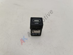 Hyundai i10 MK3 2020 Onwards ~ USB Port Input Socket Connector 96120-K6100