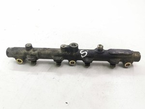 Citroen C8 2004 Kraftstoffverteiler Einspritzleiste Verteilerrohr 79kW AMD62056