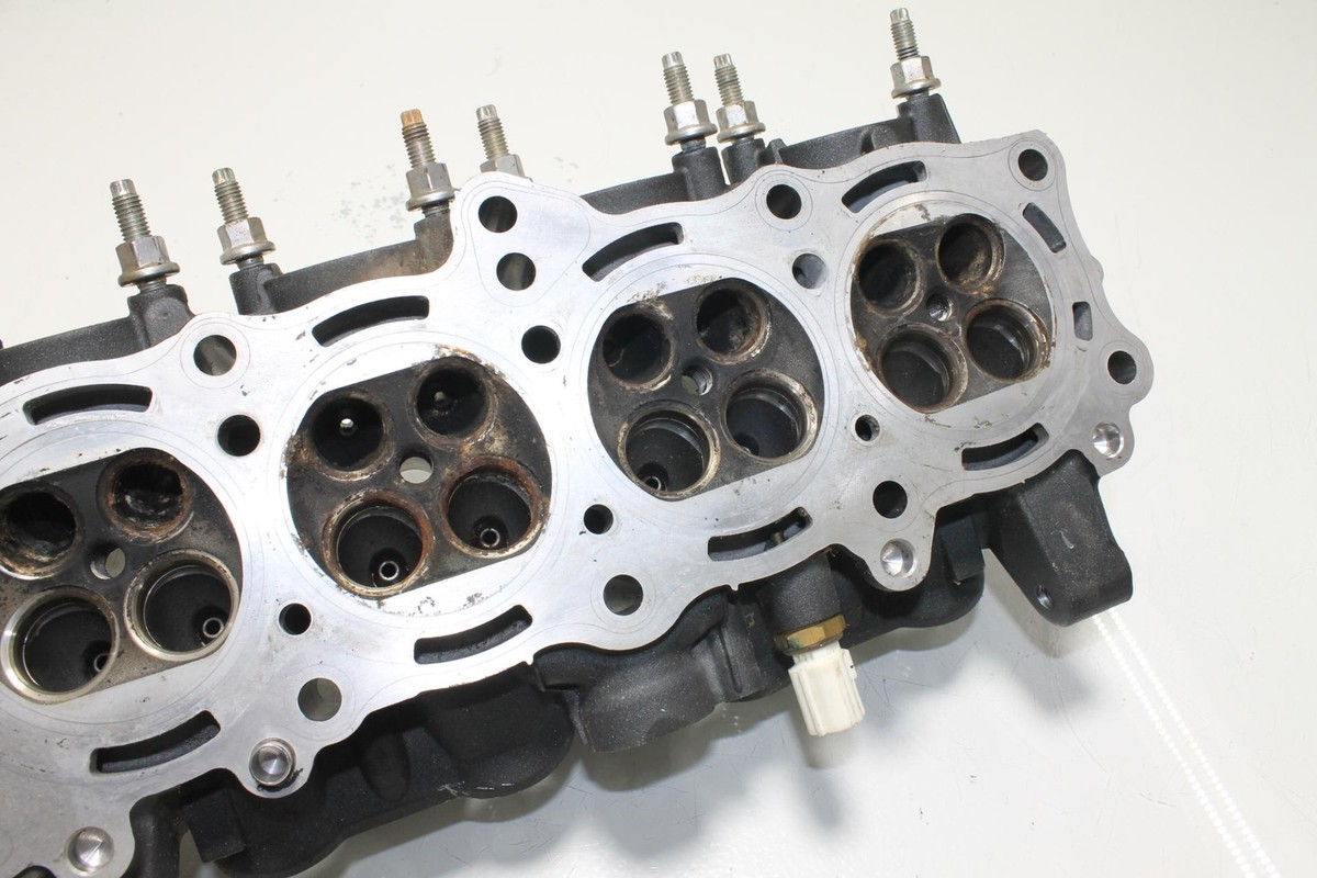 11 12 13 YAMAHA FZ8 ENGINE TOP END CYLINDER HEAD & GASKETS 11 12 13 YAMAHA FZ8 ENGINE TOP END CYLINDER HEAD & GASKETS
