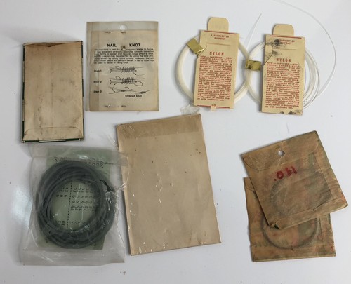 Varios paquetes de material líder de nailon para pesca con mosca - Imagen 2 de 2