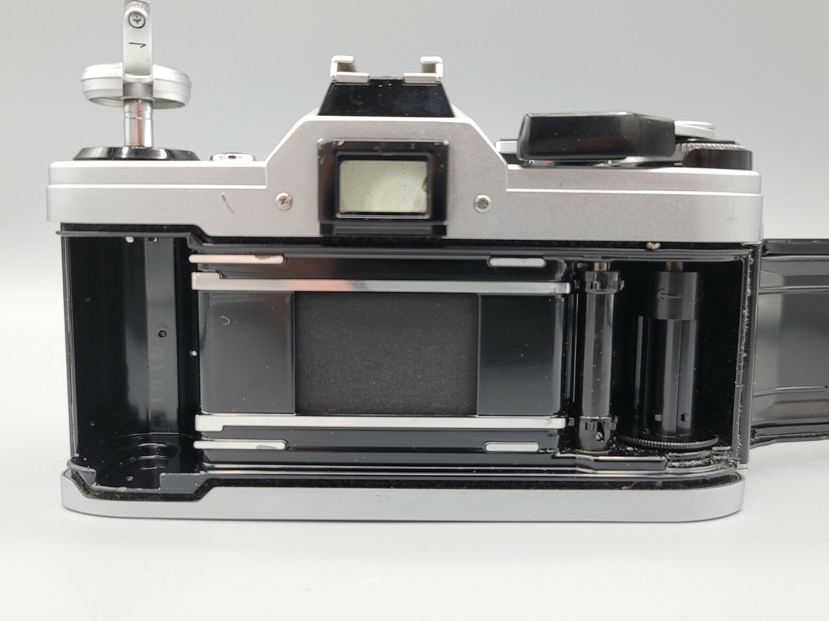 Canon AE-1 35mm Film Camera w/ Quantaray 28mm 1:2.8 Lens | eBay