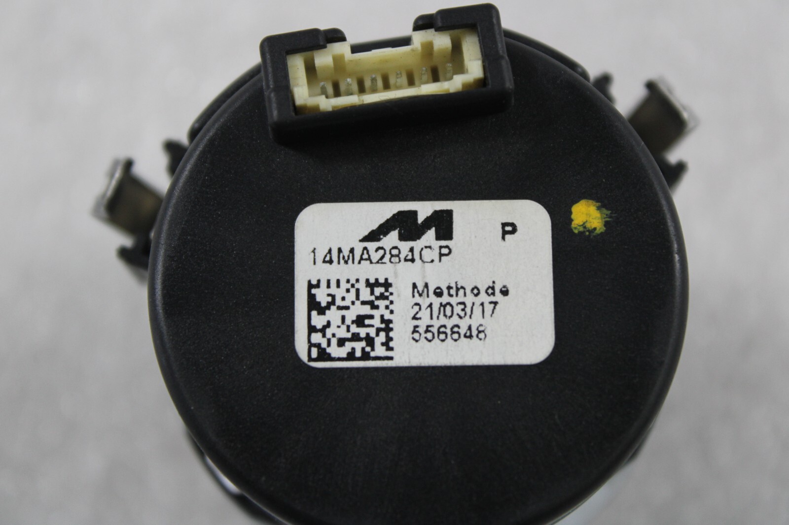 McLaren 720S, Suspension Switch Pack, Scuffed, Used, P/N 14MA284CP